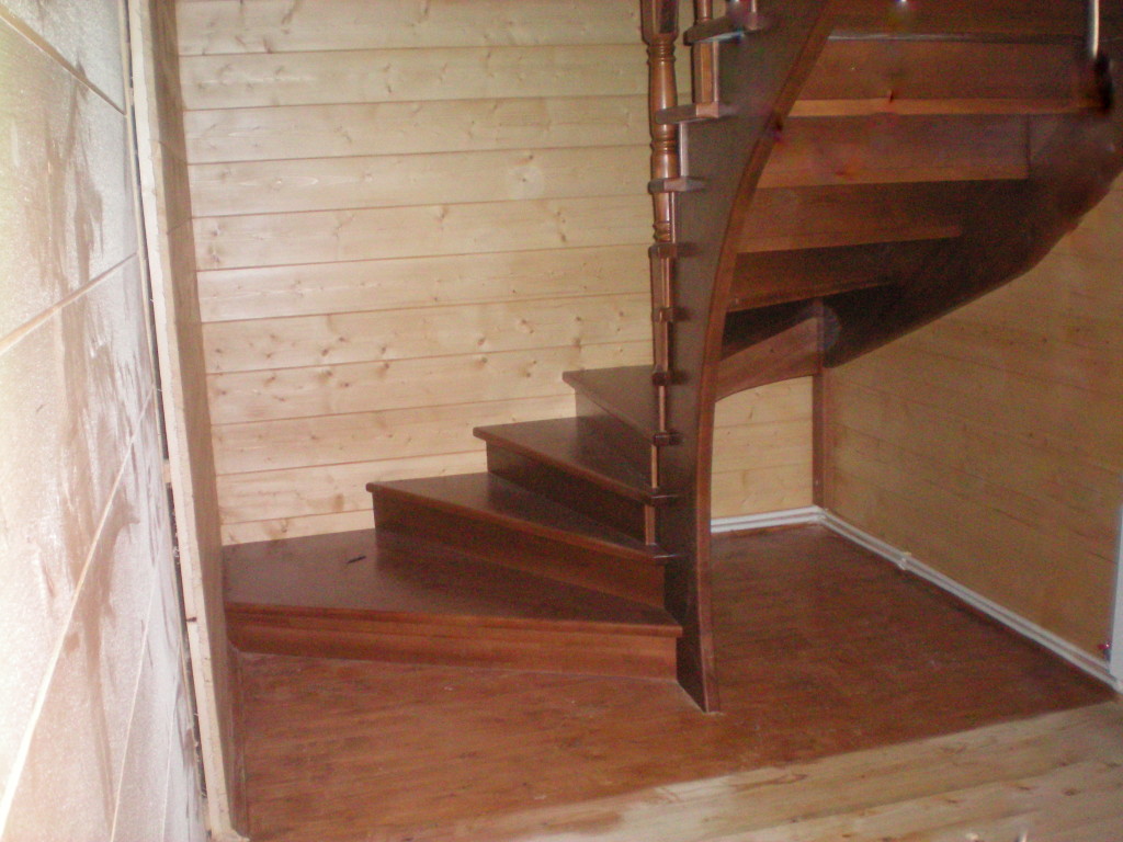 Kakva bi trebala biti stubište u podrum od kuće?