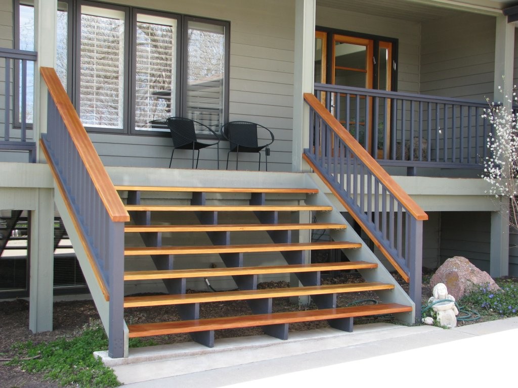 Vanjske stepenice za kuću: njihove vrste, materijali za izradu